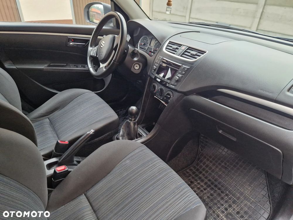 Suzuki Swift - 24