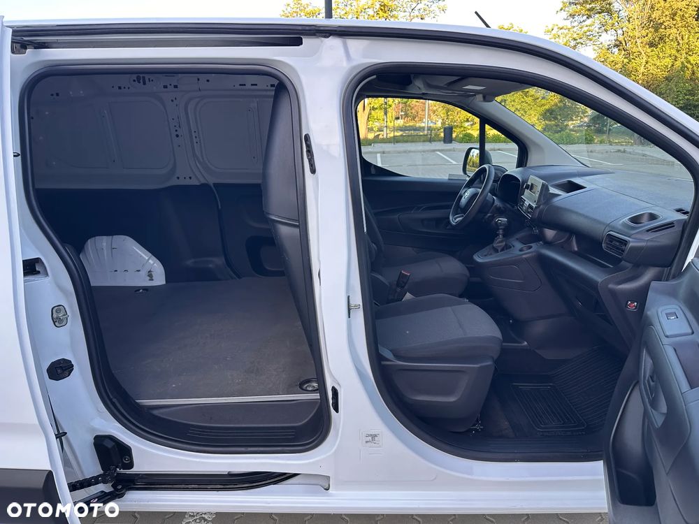Toyota Proace City - 13