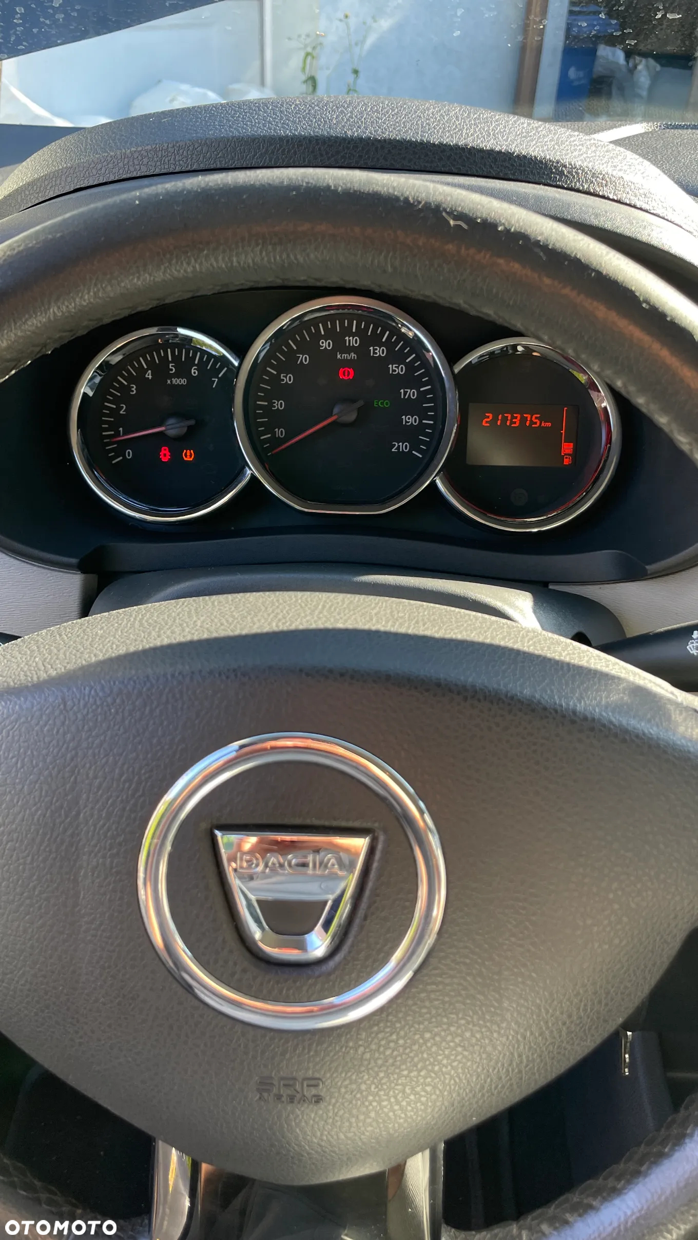 Dacia Lodgy 1.6 MPI 85 Laureate - 12