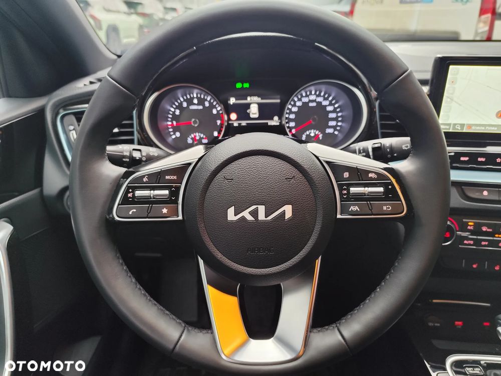Kia XCeed 1.6 T-GDI Tribute DCT - 16
