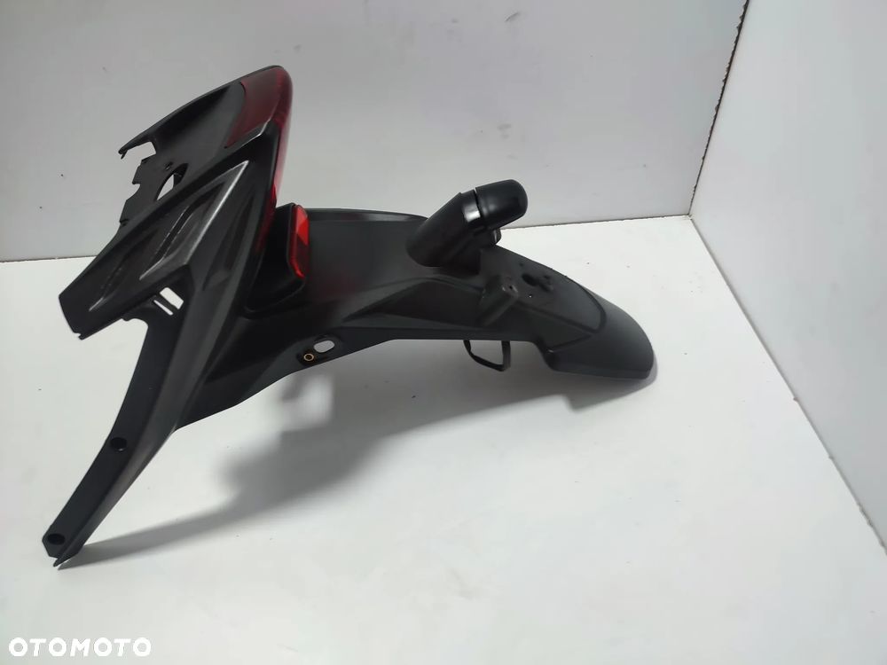 Aprilia Sr Motard Typhoon 50 Błotnik Tył Chlapacz kompletny - 3