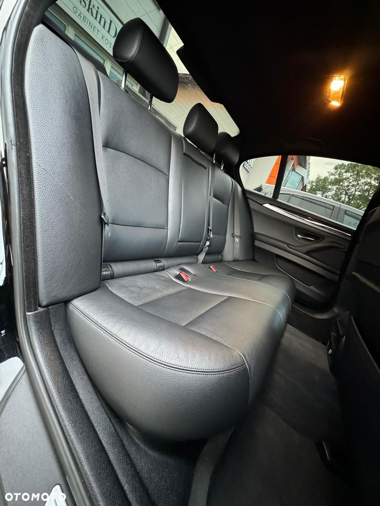 BMW Seria 5 535d xDrive - 9