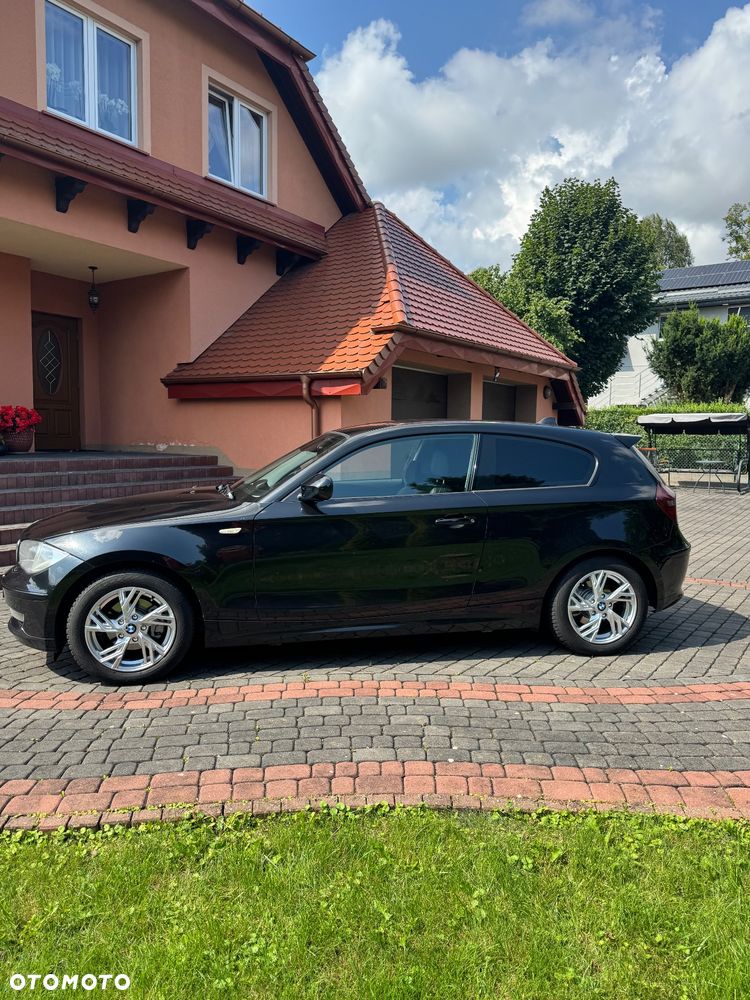 BMW Seria 1 116i - 1