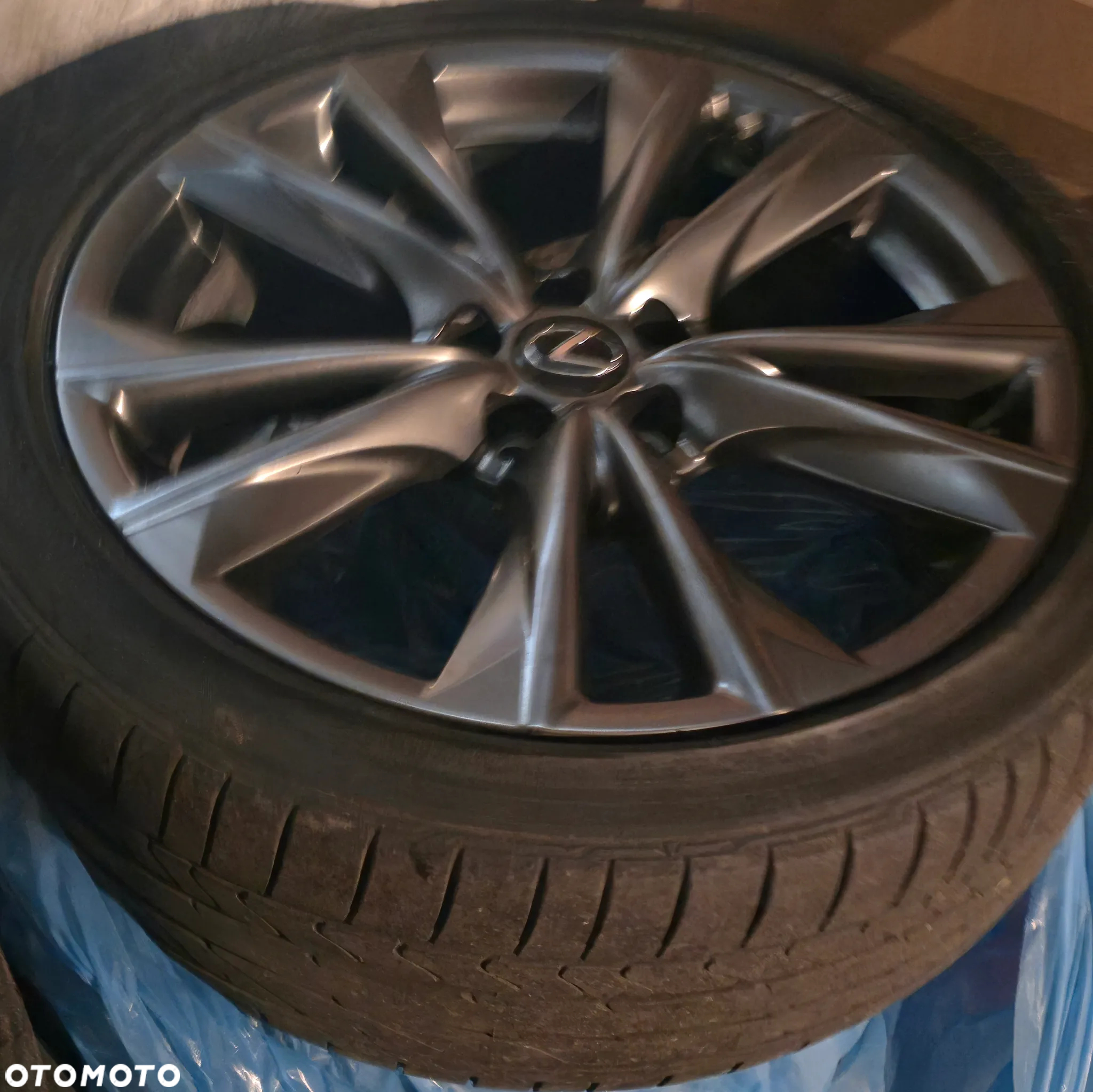 Koła 19 cali Lexus ES300H F-Sport Bridgestone Potenza JAK NOWE - 3