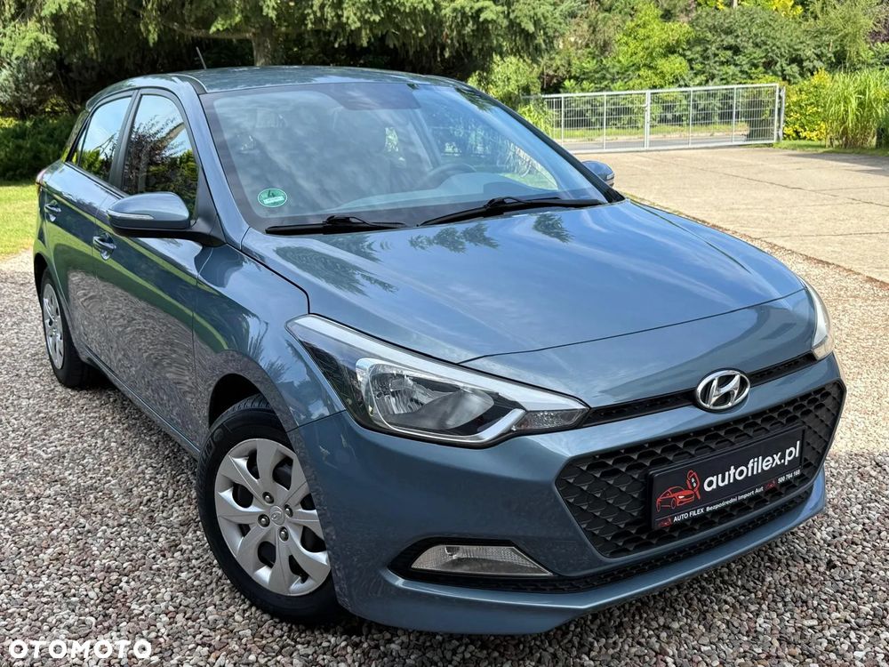 Hyundai i20 - 20