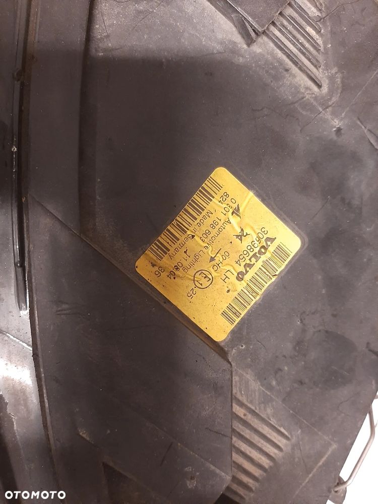 VOLVO S40 V50 04-07 PRZEDNIA LAMPA LEWA PRZÓD EUROPA 30698654 - 3