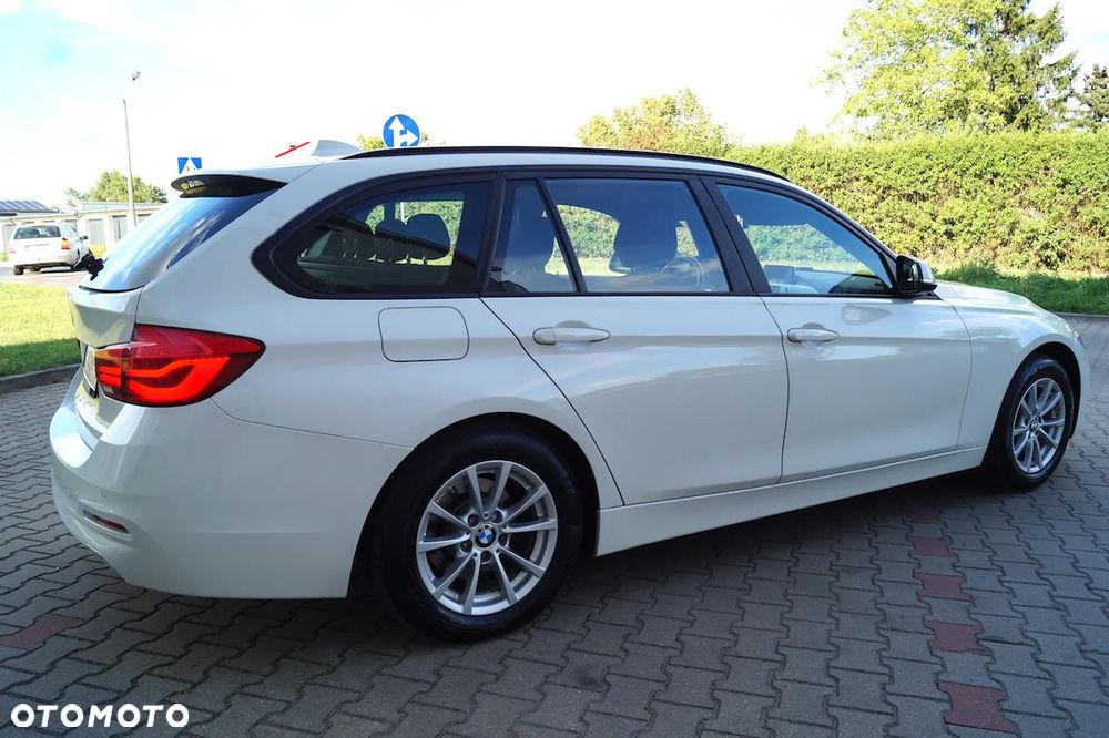 BMW Seria 3 318d Advantage - 14