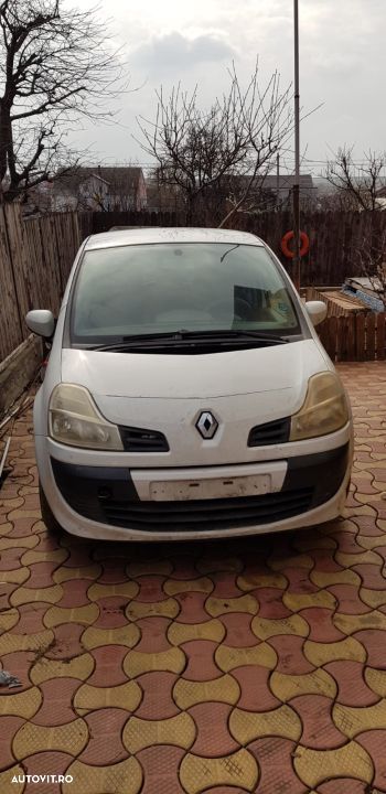 Dezmembrari  Renault MODUS (F/JP0)  2004  > 0000 1.5 dCi 75 Motorina - 1
