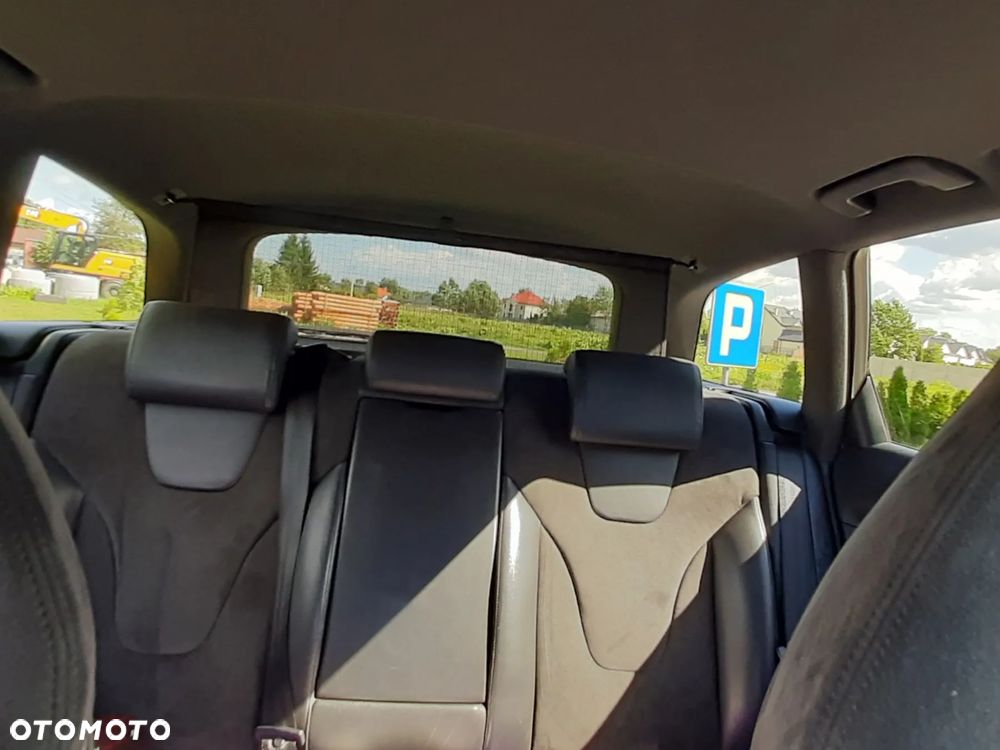Audi A6 Allroad - 28