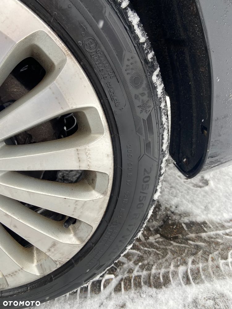 Ford Focus 1.8 Titanium - 23