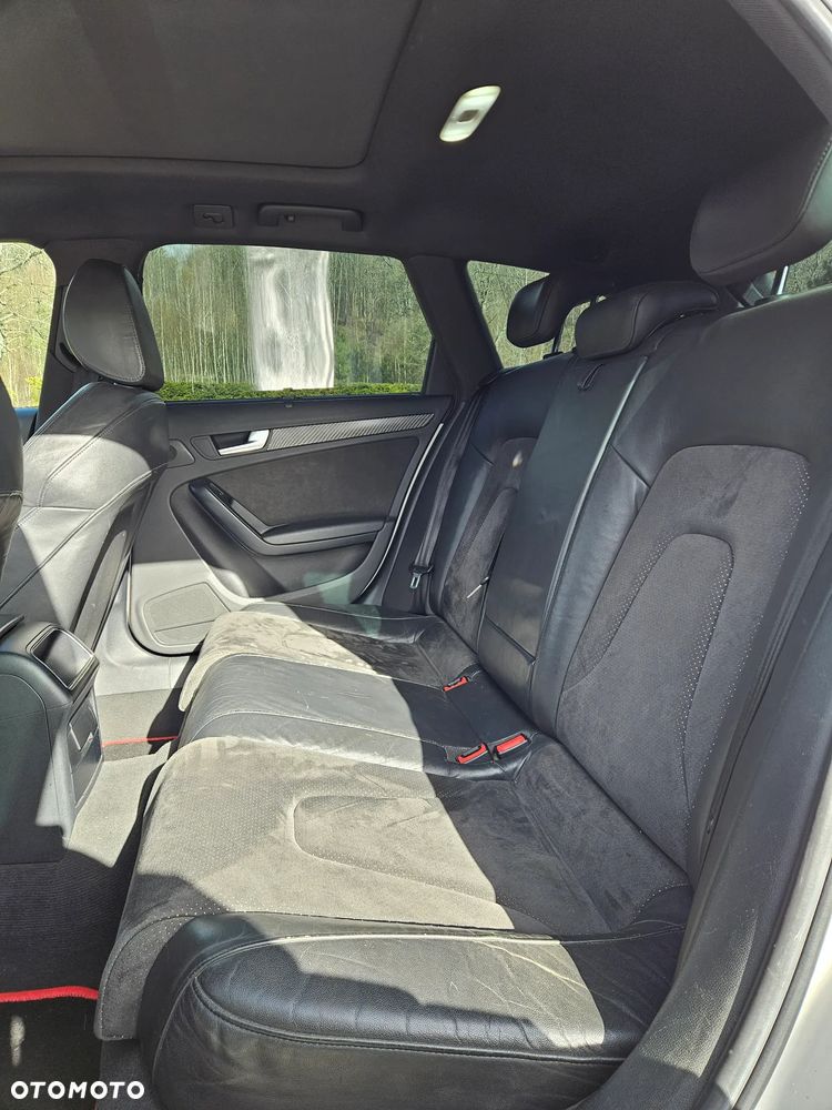 Audi A4 Avant 2.0 TDI - 8