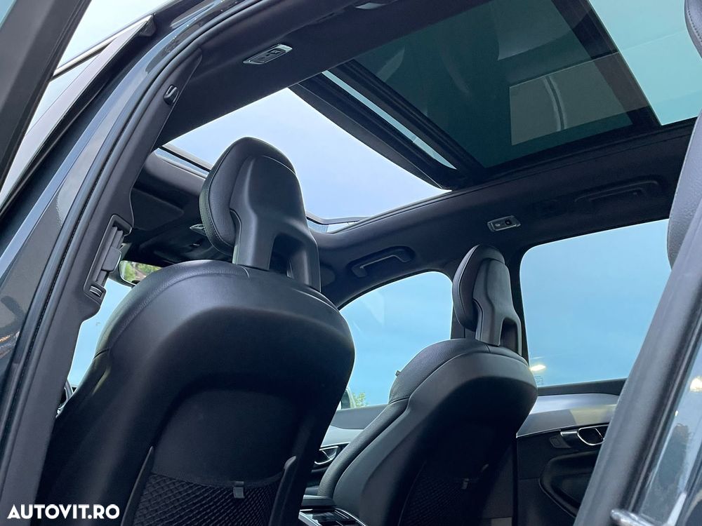 Volvo XC 90 T8 Twin Engine AWD Momentum - 14