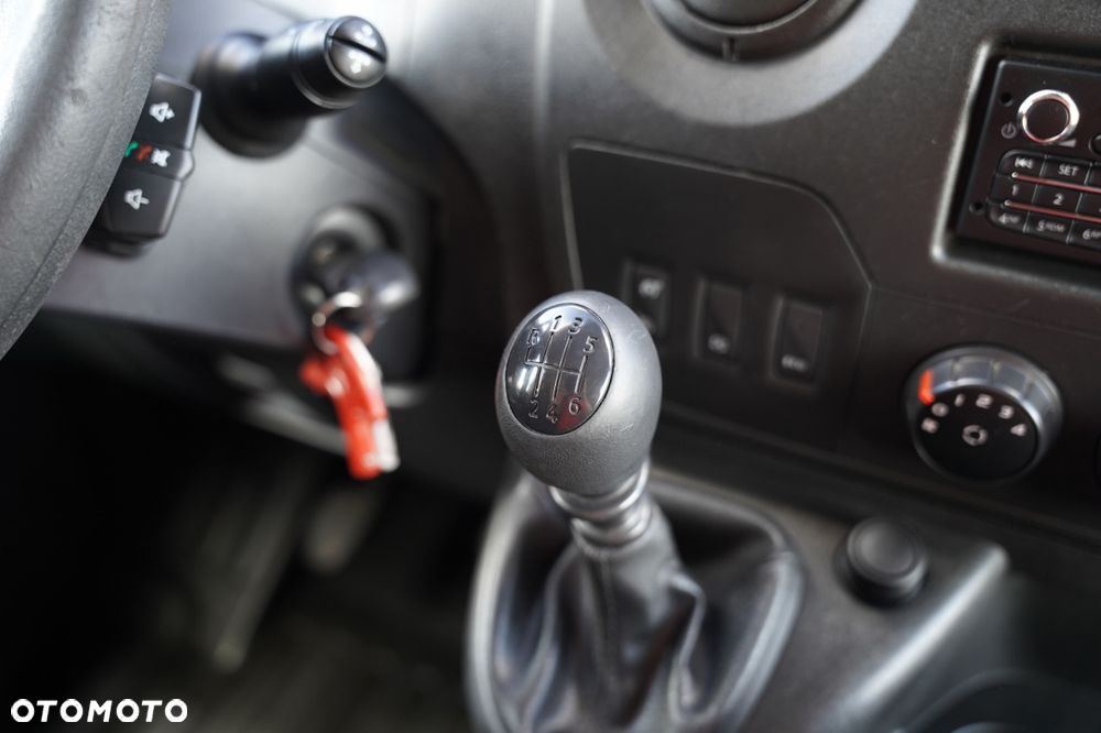 Renault MASTER 2,3  DCI 165  / KONTENER  4,3 m /  WINDA DHOLLANDIA 750 KG  / BLIŹNIAK /SPROWADZONY - 33