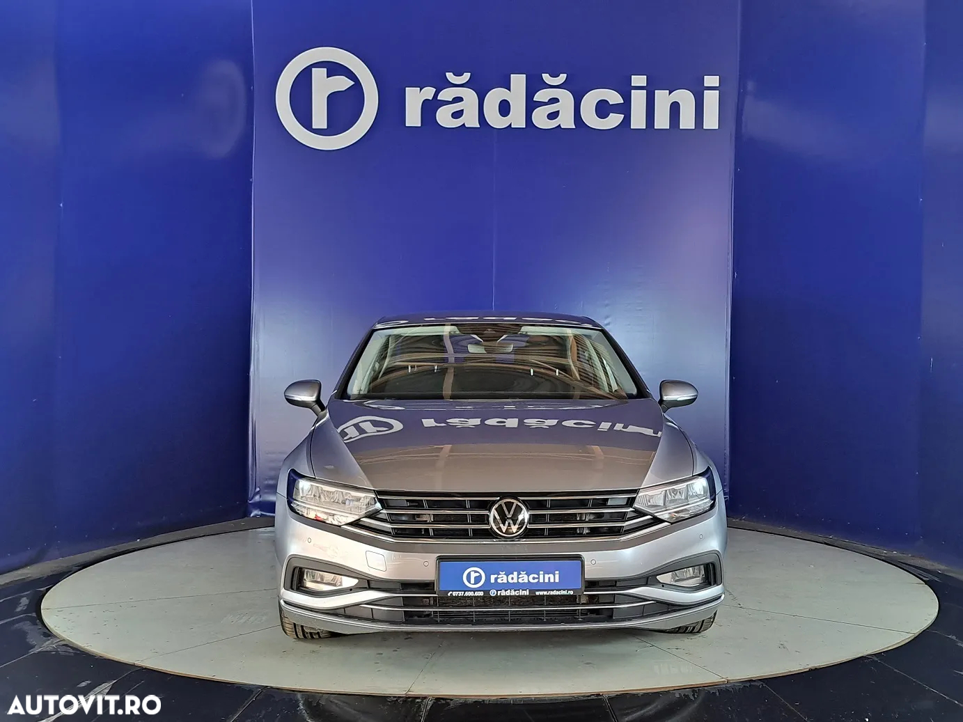 Volkswagen Passat - 8