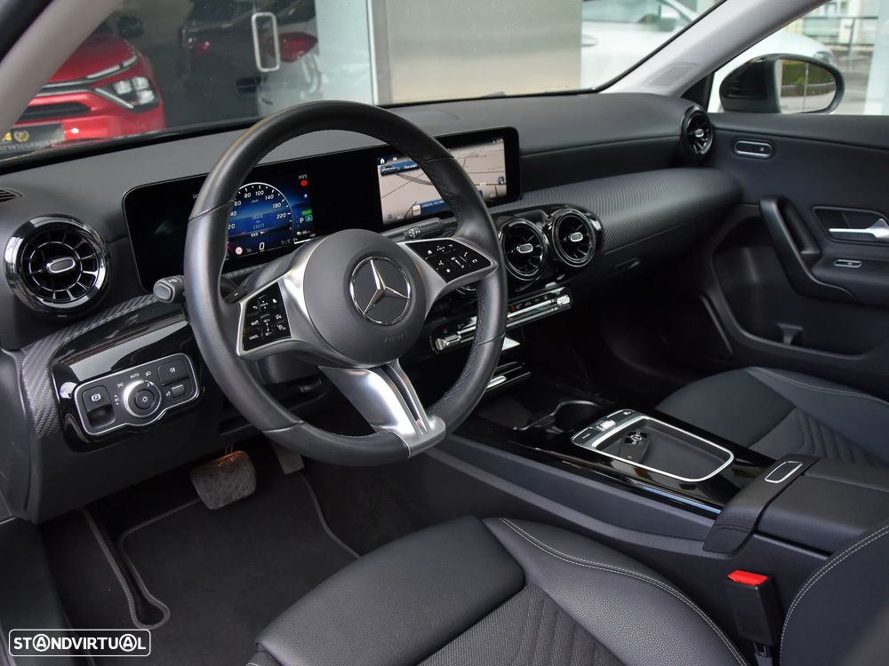 Mercedes-Benz A 250 e - 5