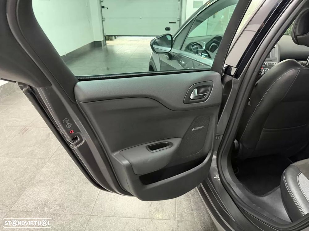 DS DS4 Crossback 1.6 BlueHDi So Chic J18 EAT6 - 20