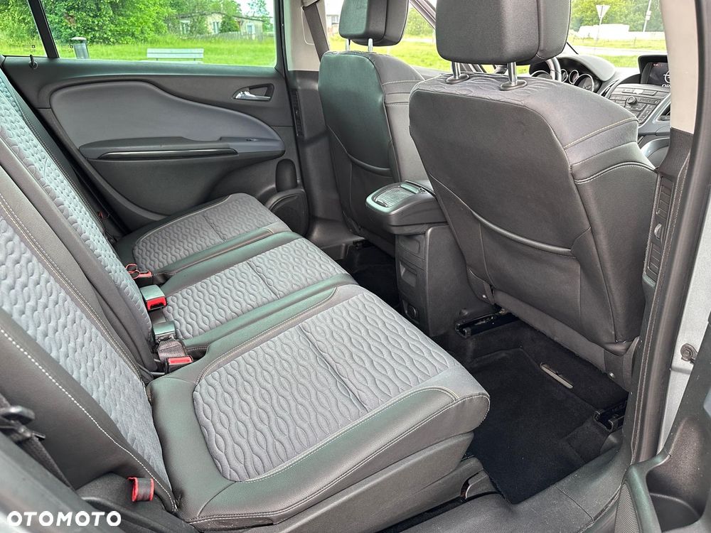 Opel Zafira Tourer 2.0 CDTI Innovation - 18
