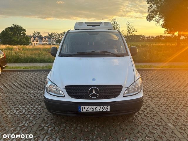 Mercedes-Benz Cargo - 5