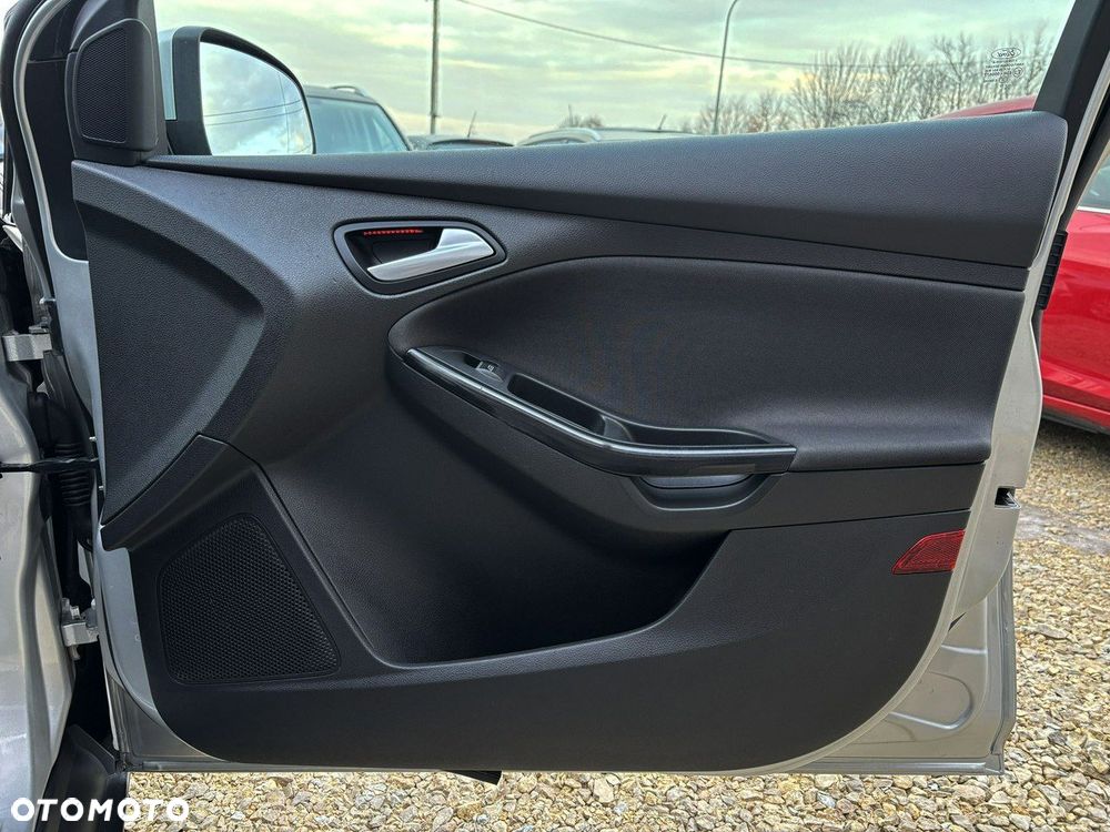 Ford Focus 1.5 EcoBoost STart-Stopp-System Titanium - 25