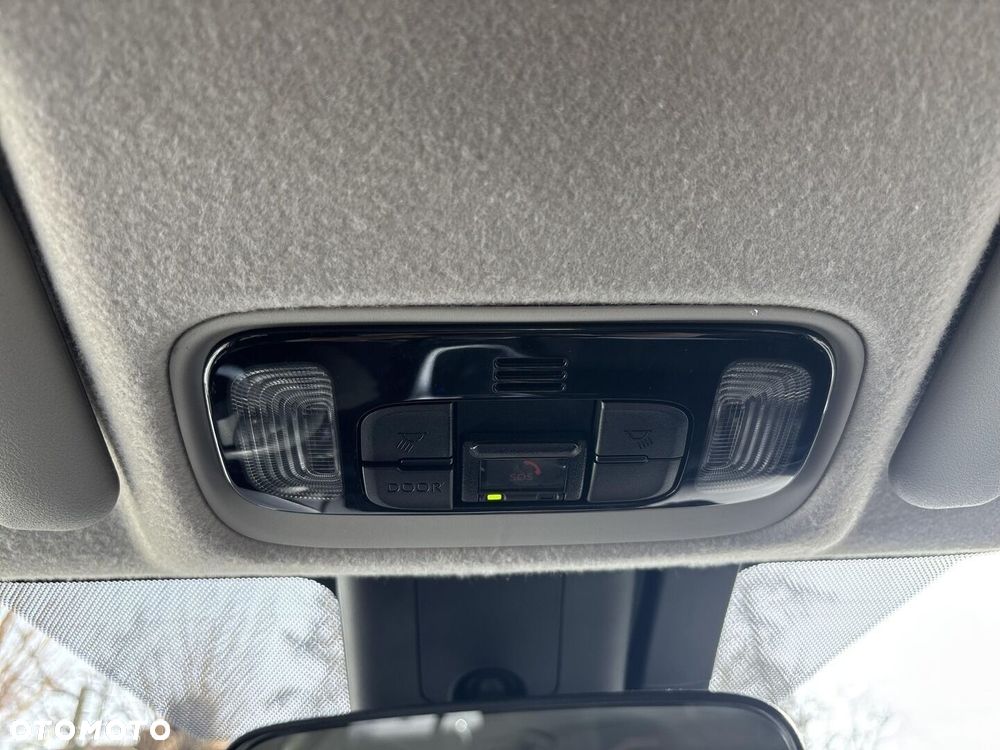 Toyota Yaris Cross Hybrid 1.5 Comfort - 27