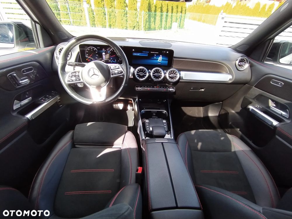 Mercedes-Benz GLB 250 4-Matic AMG Line 8G-DCT - 19