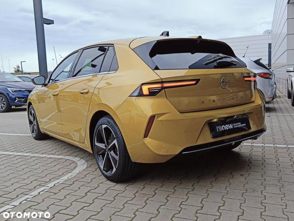 Opel Astra - 3