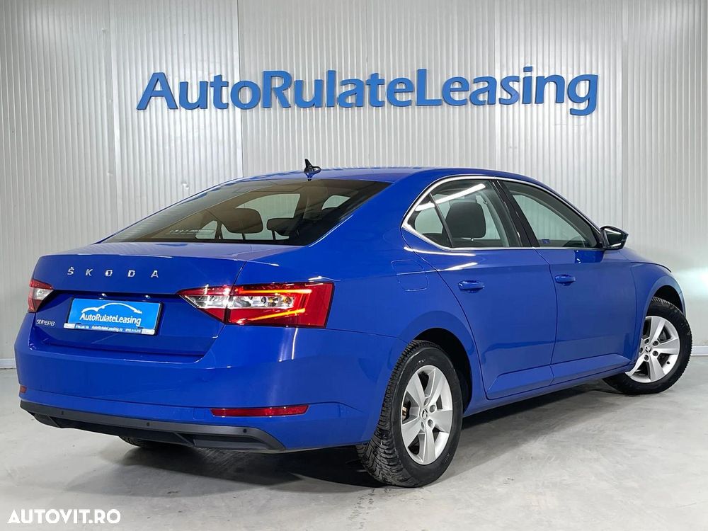 Skoda Superb 1.5 TSI ACT DSG Ambition - 4