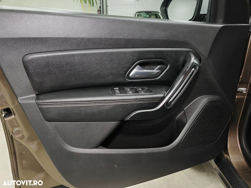 Dacia Duster 1.6 SCe Prestige jante 17" - 19