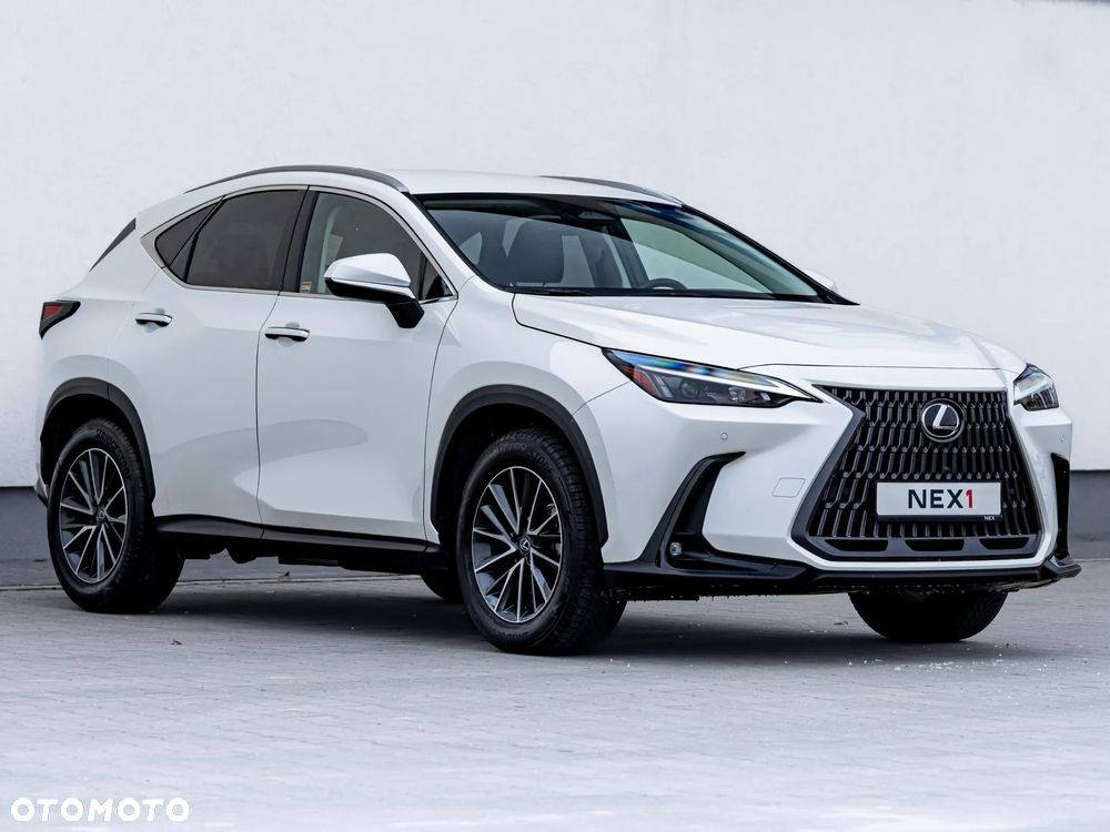 Lexus NX 350h Prestige AWD - 4