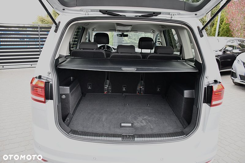 Volkswagen Touran 2.0 TDI BMT Highline DSG - 26