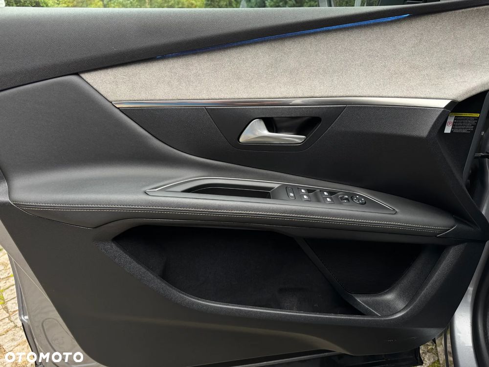 Peugeot 3008 1.5 BlueHDi GT S&S EAT8 - 12
