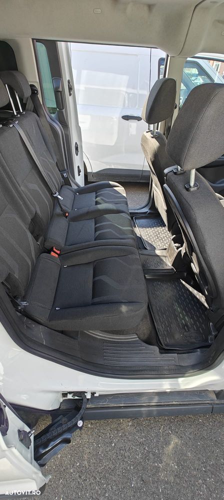 Ford Transit Connect - 5