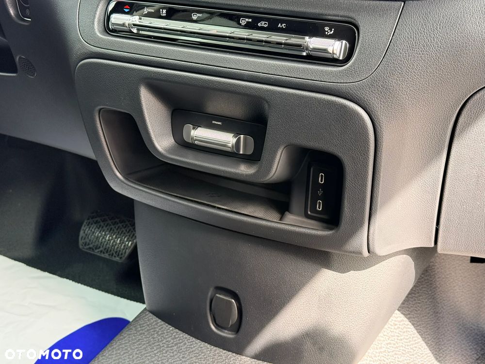 Mercedes-Benz Vito - 19