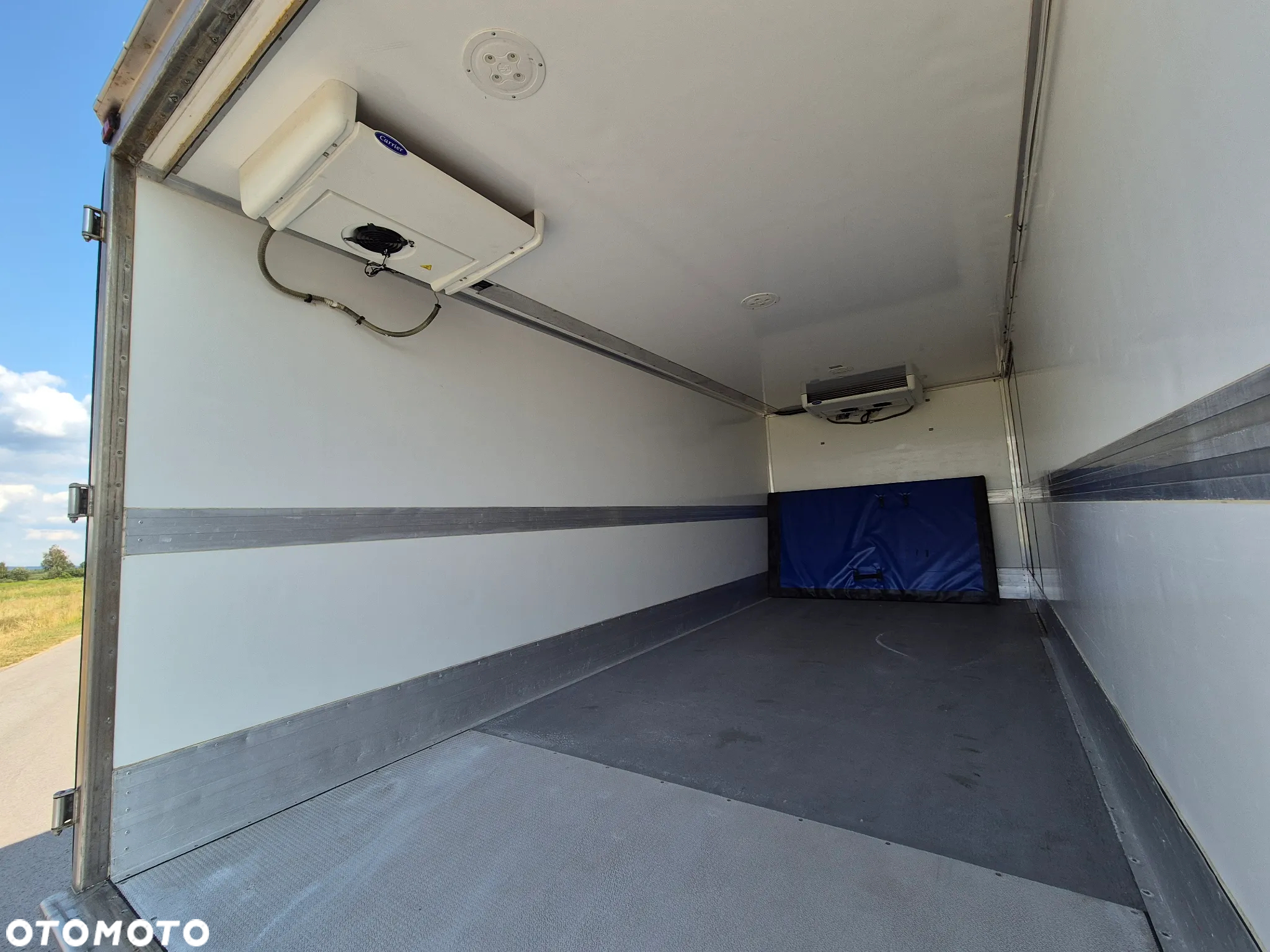 Iveco EUROCARGO 120-190L LIFT EURO6 CHŁODNIA CARRIER XARIOS 600MT - 18