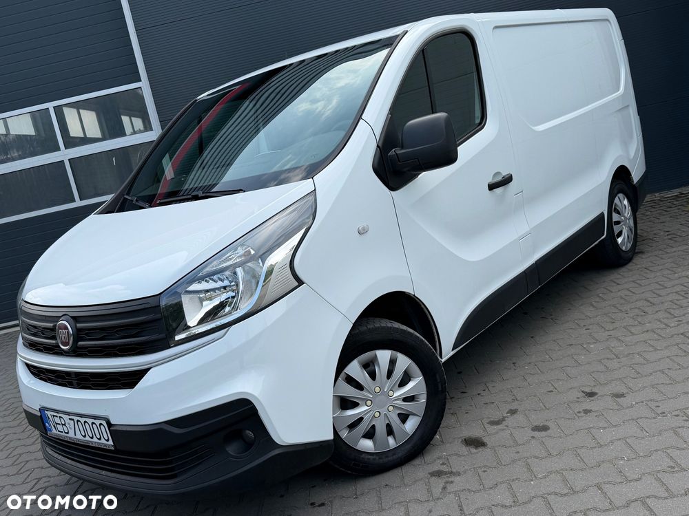 Renault Trafic - 1