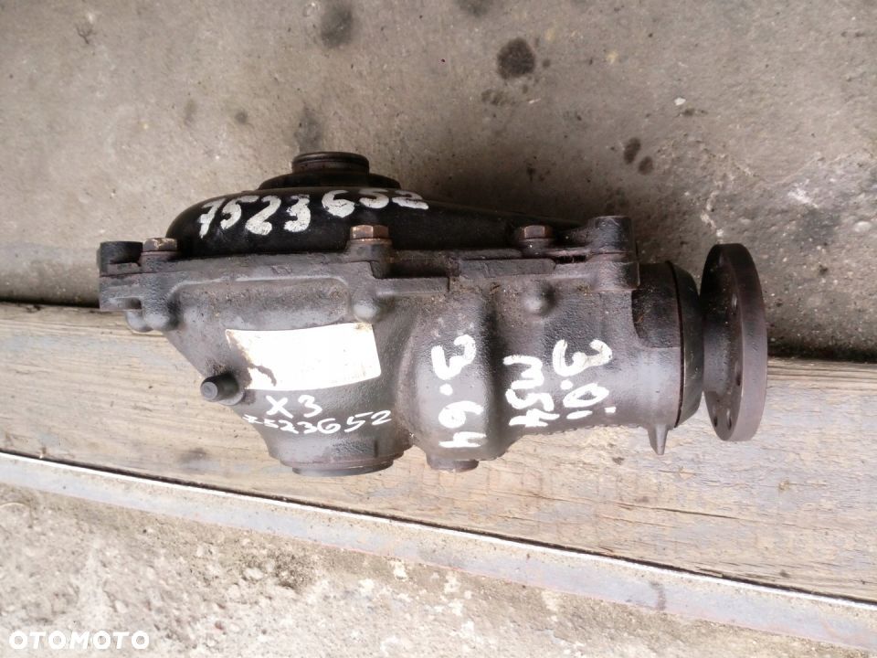 BMW X3 E83 DYFERENCJAŁ MOST PRZÓD DYFER PRZEDNI 3.0i M54 7523652 - 3