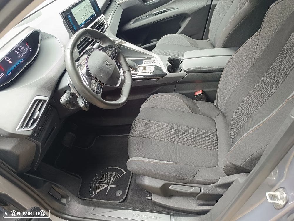 Peugeot 5008 PureTech 130 EAT8 Stop & Start Active Pack - 11
