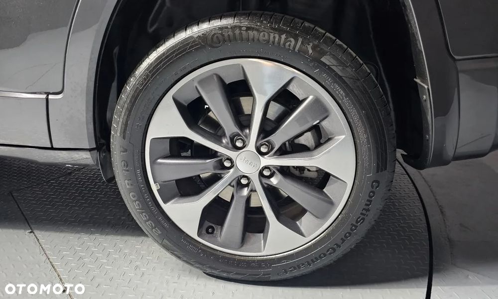 Jeep Cherokee - 7