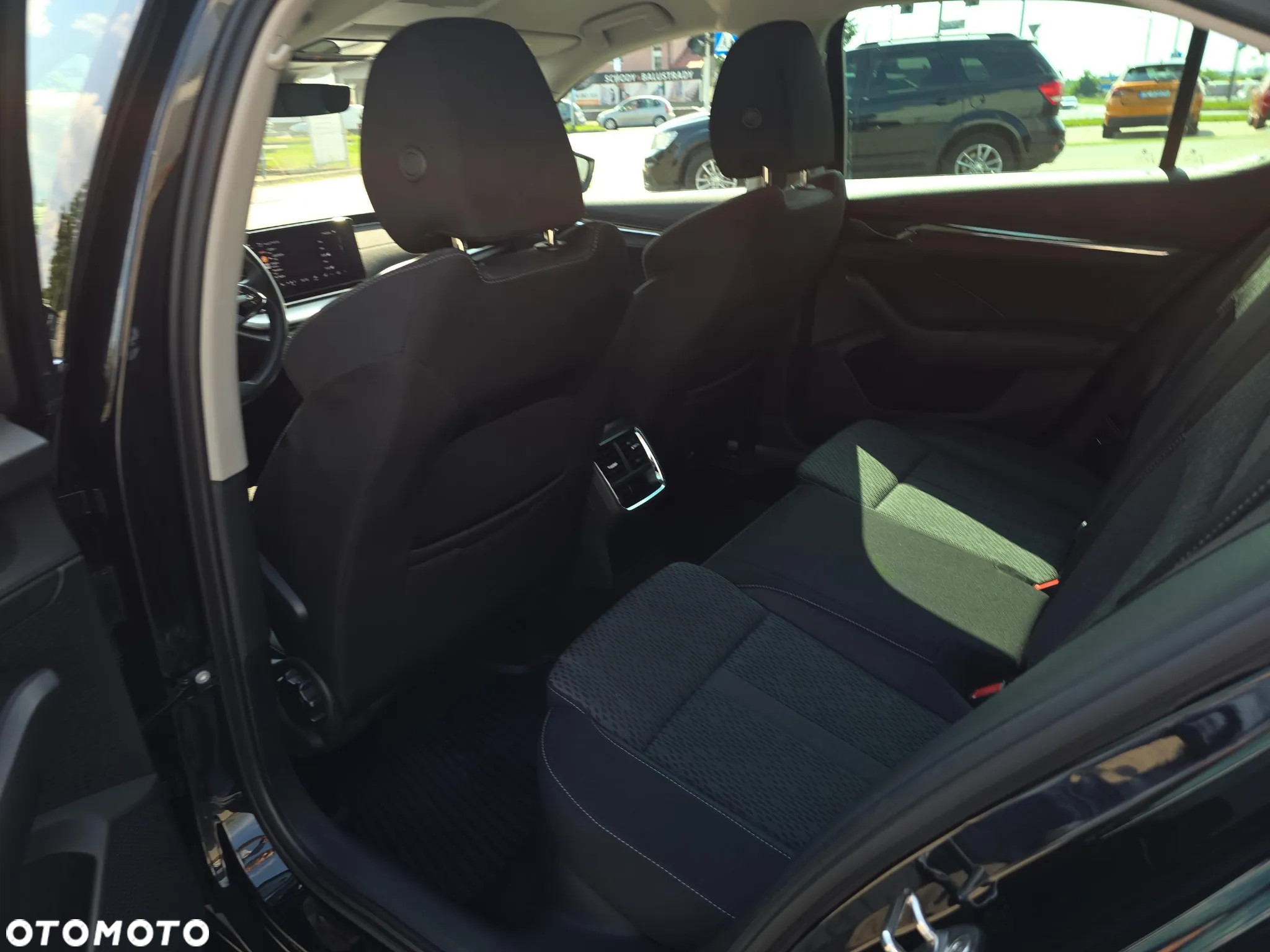 Skoda Octavia 2.0 TDI Style DSG - 17
