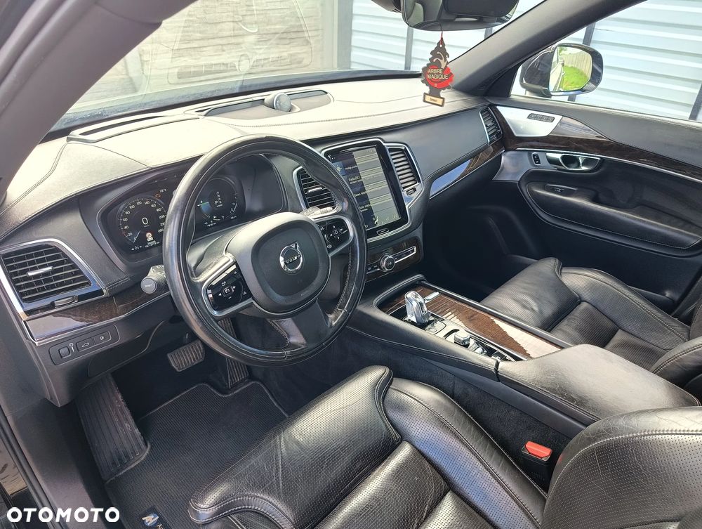 Volvo XC 90 - 28
