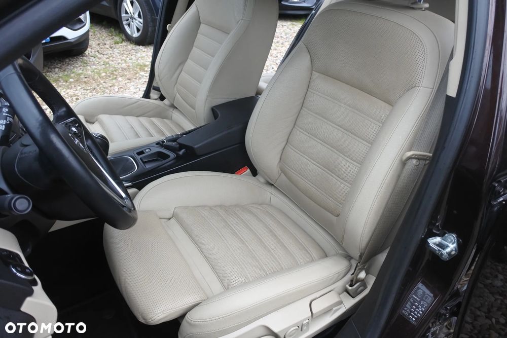 Opel Insignia 2.0 CDTI ecoFLEXStart/Stop Business Innovation - 12
