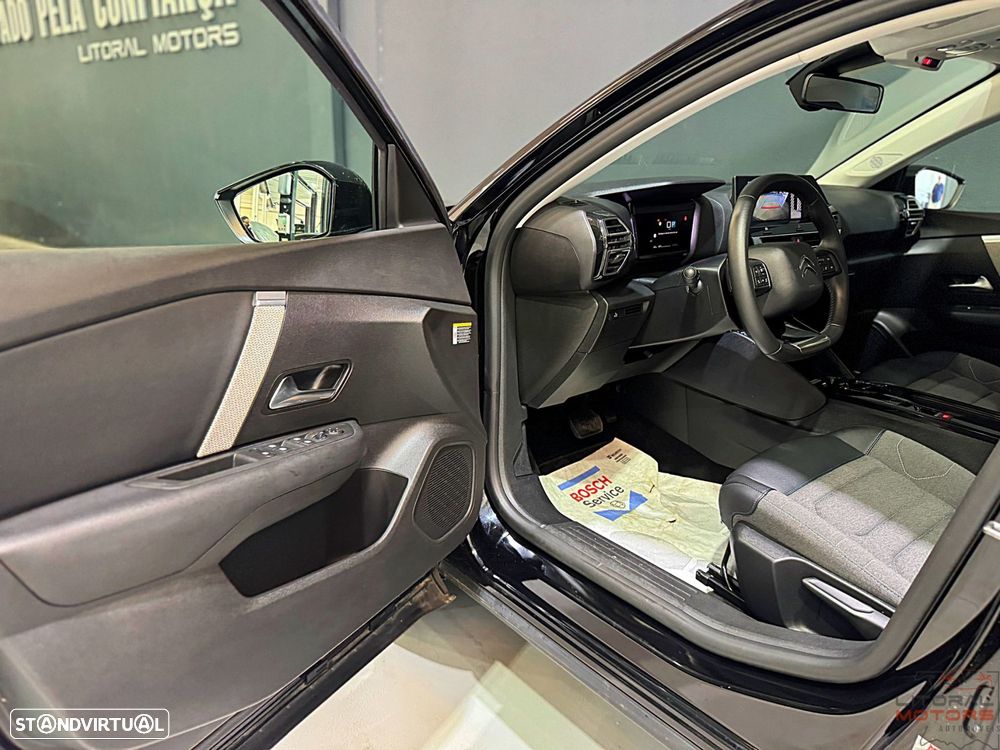 Citroën C4 X 1.2 PureTech Plus EAT8 - 14
