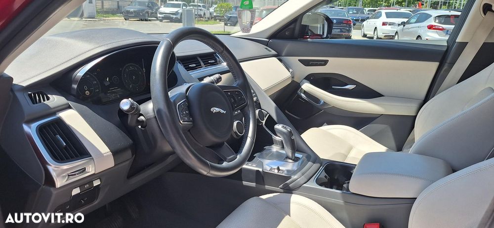 Jaguar E-Pace P200 AWD SE - 12