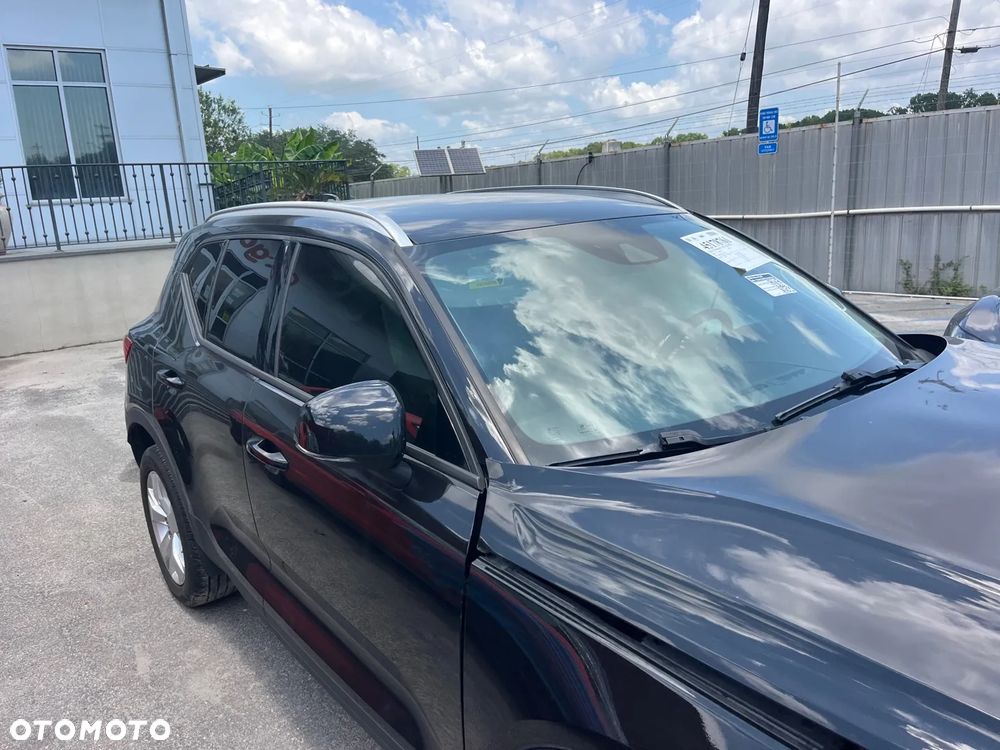 Volvo XC 40 T4 Geartronic Momentum - 8