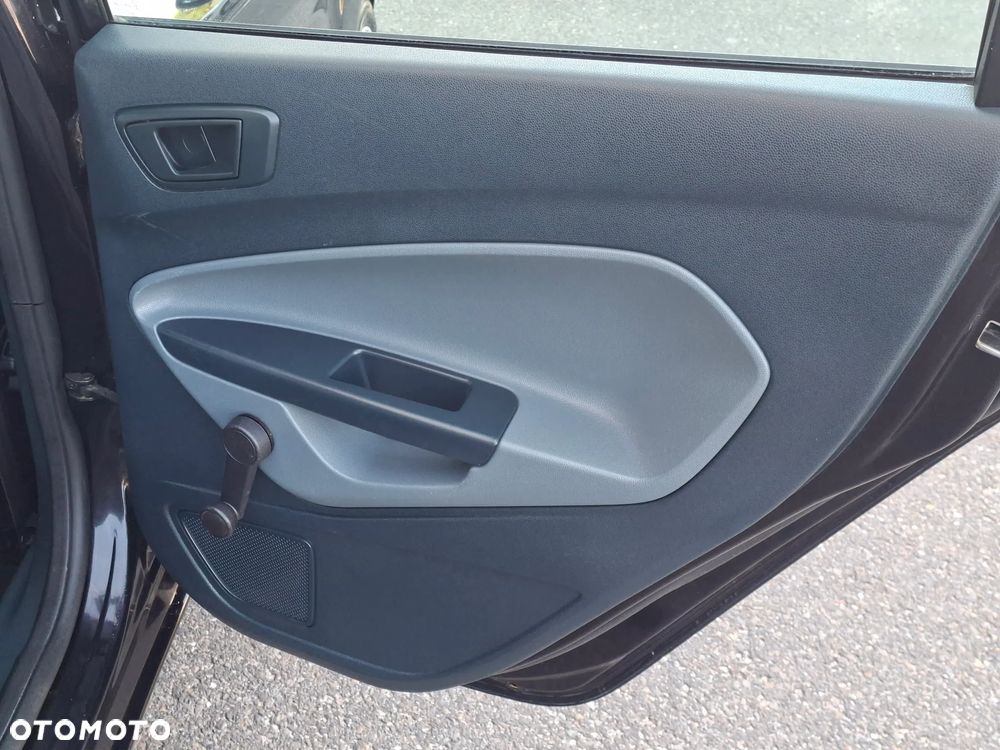 Ford Fiesta 1.25 Titanium - 23
