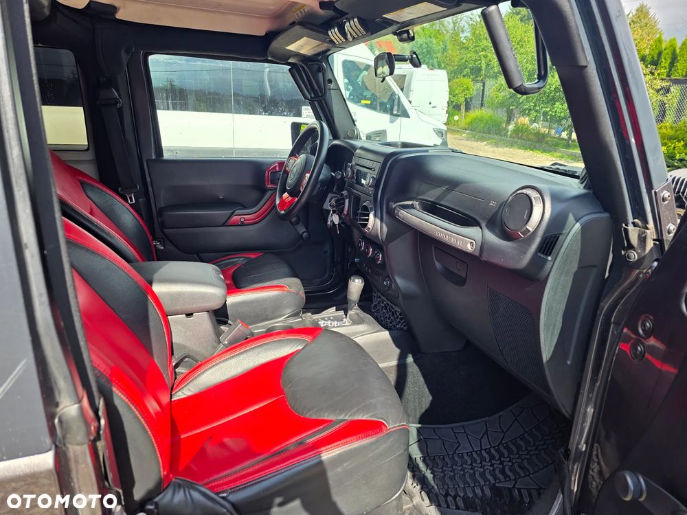 Jeep Wrangler 3.6 X - 21