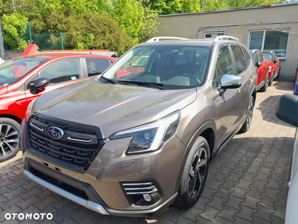 Subaru Forester 2.0i-L Platinum (EyeSight) Lineartronic