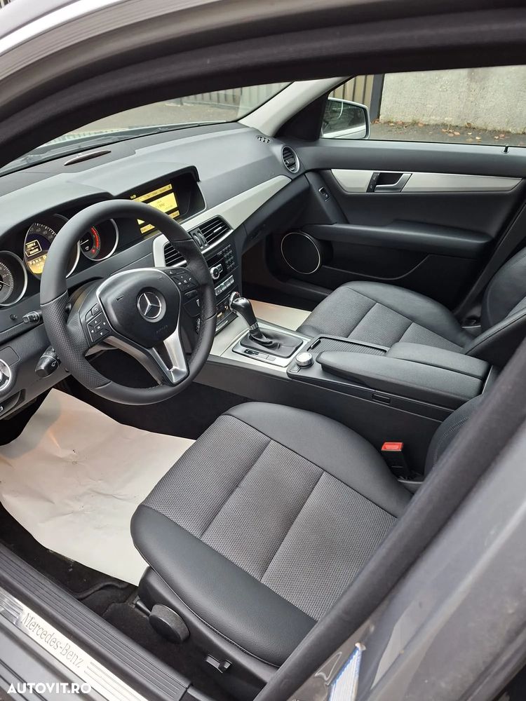 Mercedes-Benz C 220 CDI DPF Automatik Elegance - 11