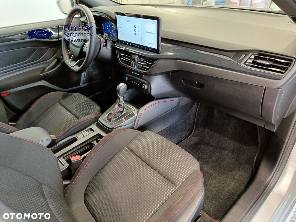 Ford Focus 1.0 EcoBoost mHEV ST-Line X - 16