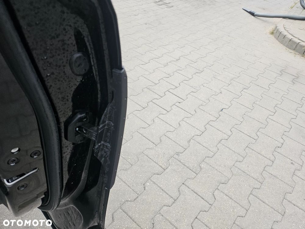 Ford Focus 1.0 EcoBoost Hybrid TITANIUM STYLE - 17
